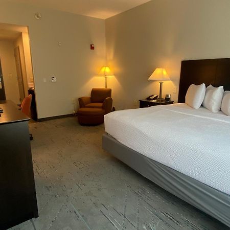 วินเกท บาย วินด์แฮม สเตท อารีนา รอลีจ์/แครี Hotel ราลลี ภายนอก รูปภาพ