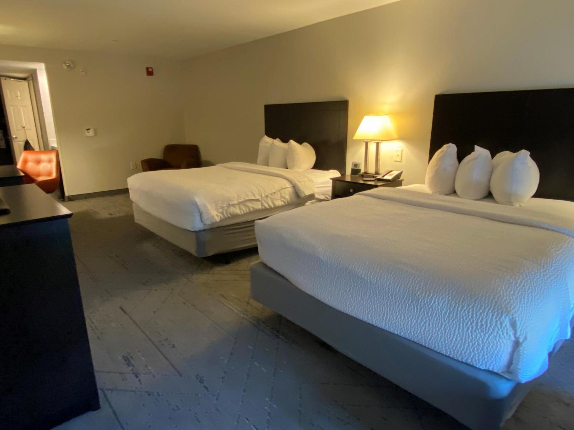 วินเกท บาย วินด์แฮม สเตท อารีนา รอลีจ์/แครี Hotel ราลลี ภายนอก รูปภาพ