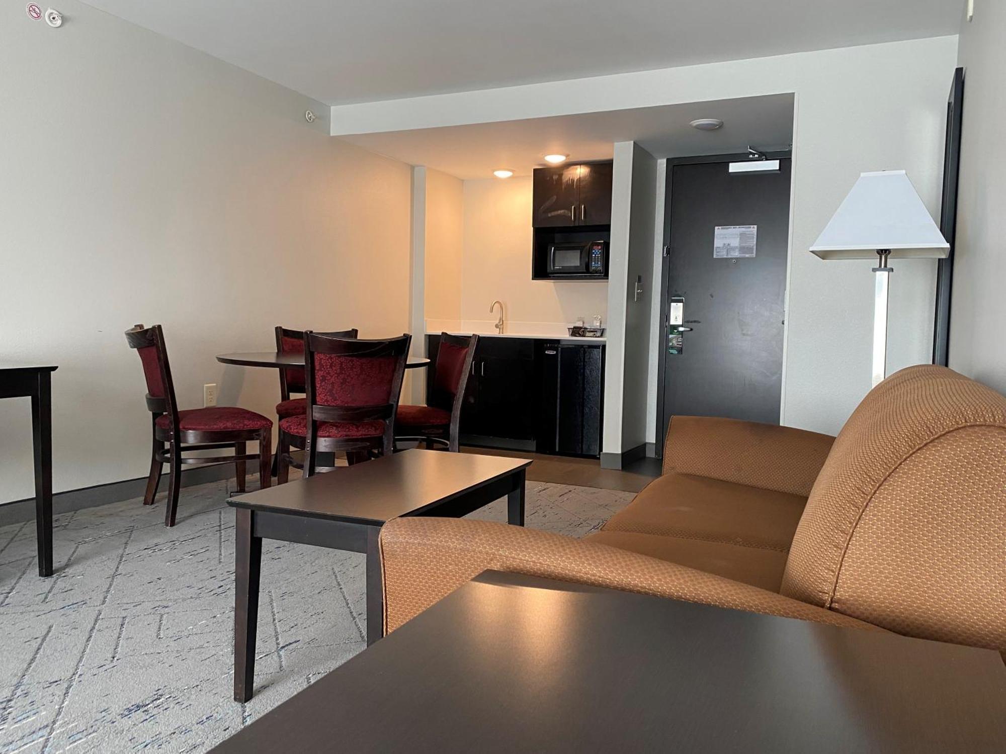 วินเกท บาย วินด์แฮม สเตท อารีนา รอลีจ์/แครี Hotel ราลลี ภายนอก รูปภาพ